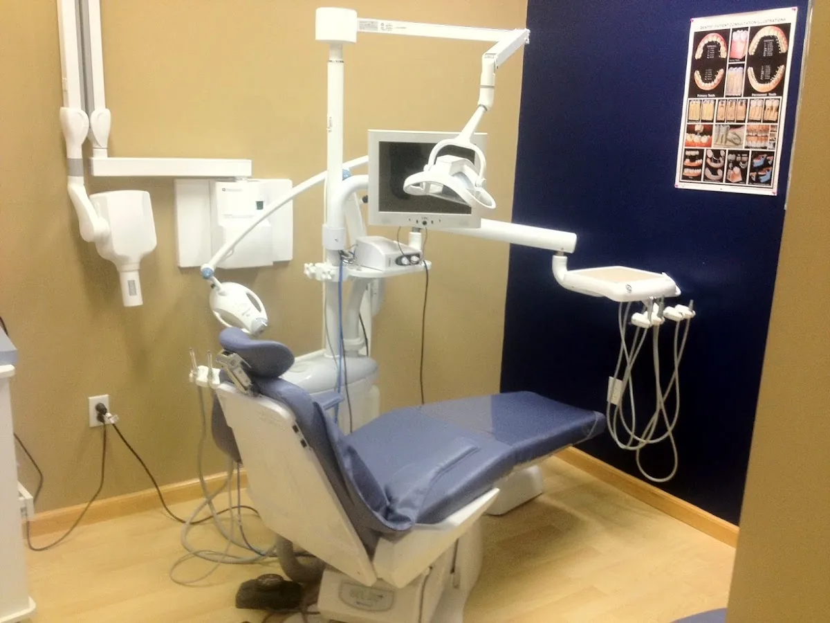 Family Dental Long Beach photo 1