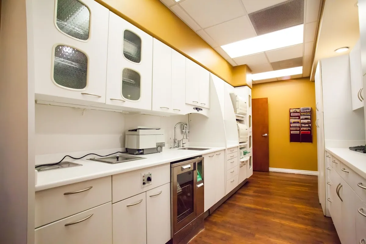 Emigh Dental Care photo 5