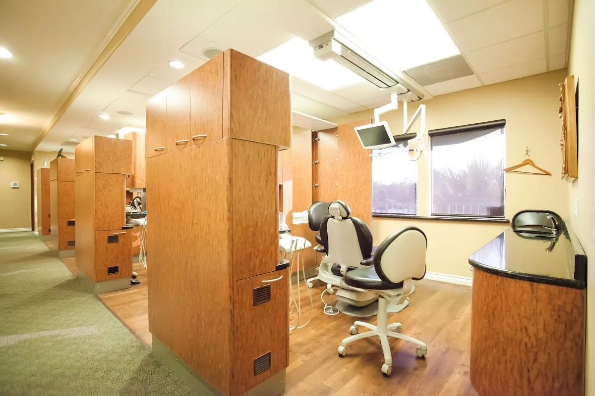 Emigh Dental Care photo 3