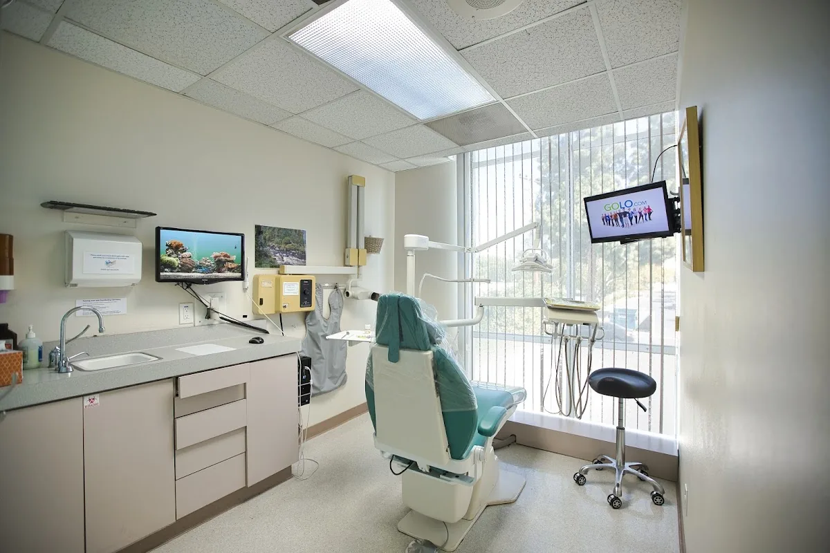 Karimi Dental - Dentist Long Beach, CA photo 1