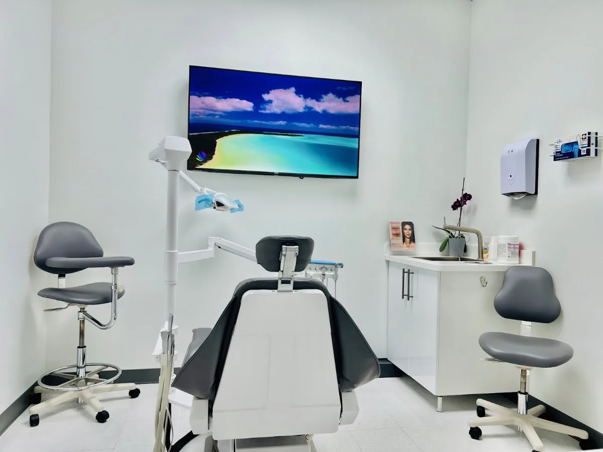 The Denture Place photo 2