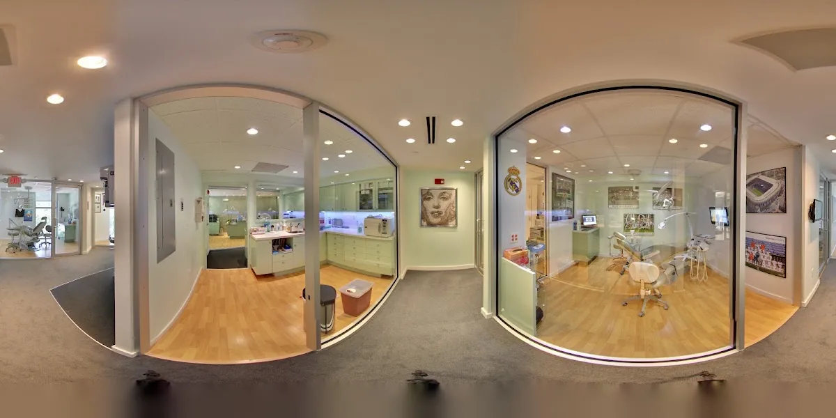 Dentists in Brickell - HQ Dontics Dental Centre photo 2