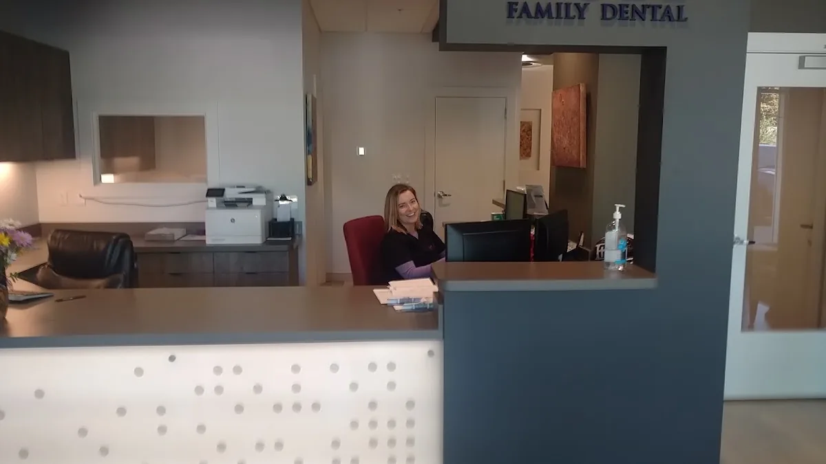 Duff Family Dental photo 2