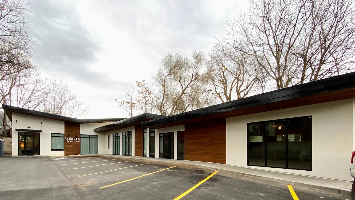 Avenues Dentistry photo 1