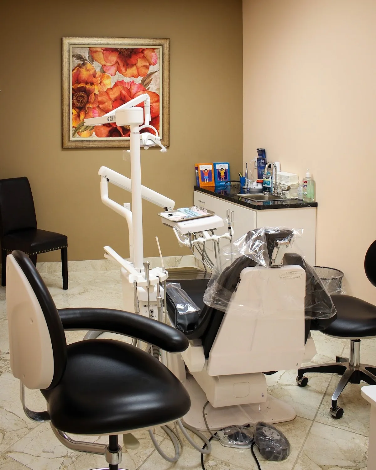Dental Care and Implants of Houston (Formerly Known As: A Dental Care - Greenspoint) photo 3