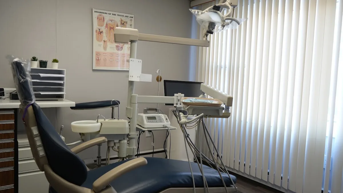 Smile Design and Implant Center photo 3