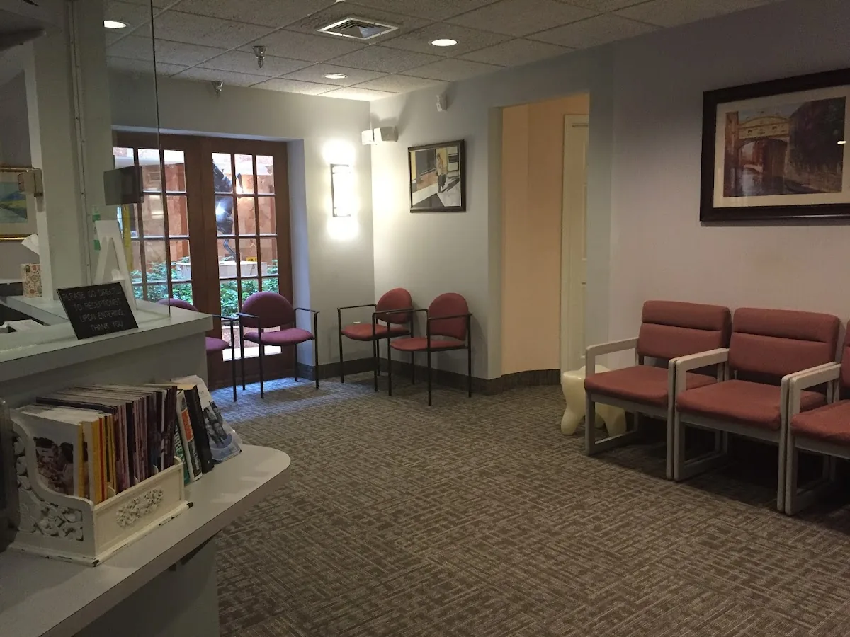 Center Dental Office photo 4