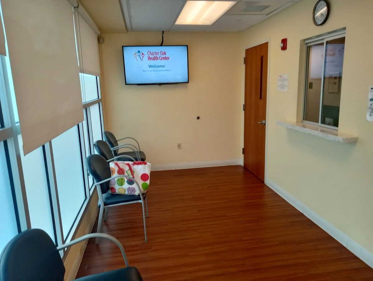 Charter Oak Family Health Center photo 4