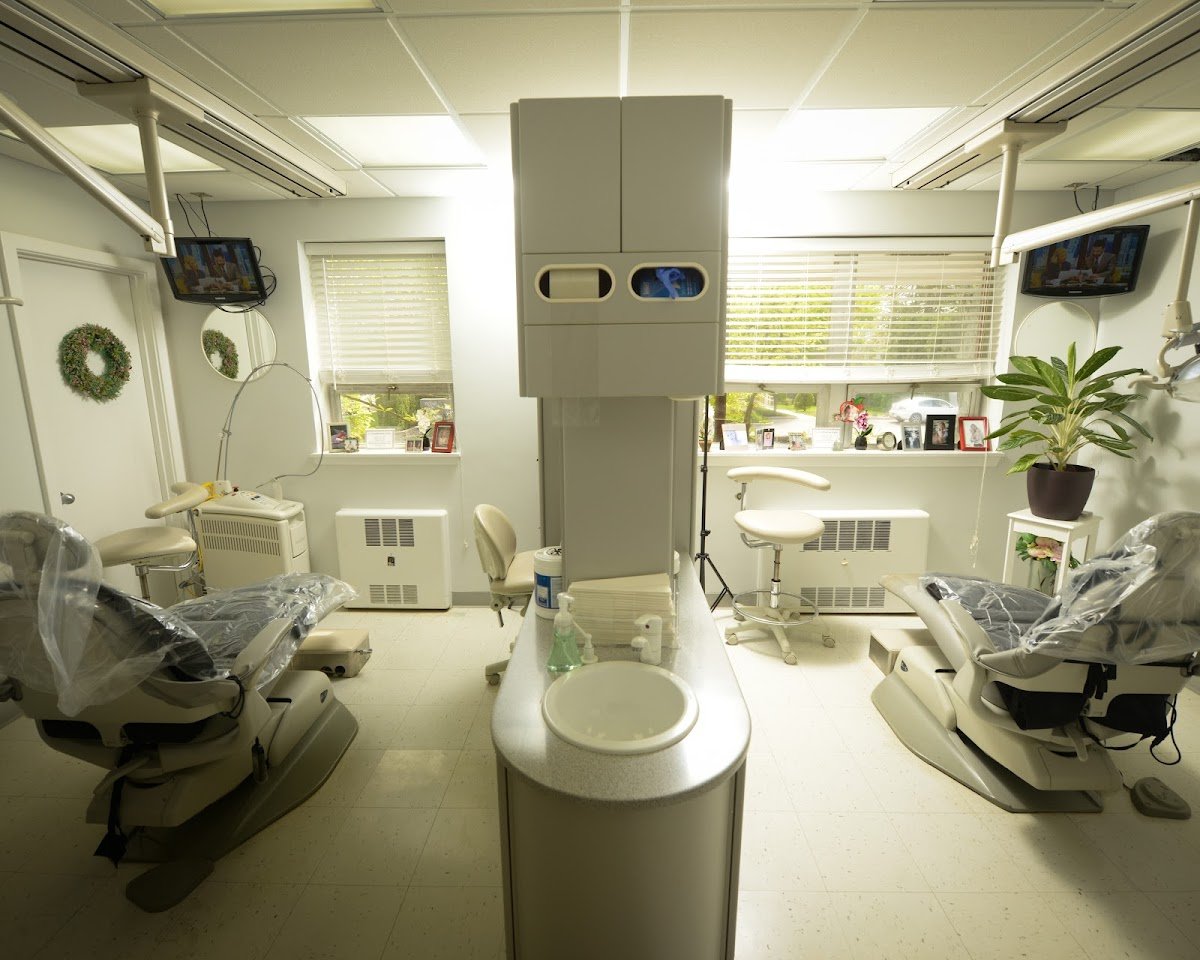 Dr. Lena D. Karkalas, DDS photo 1