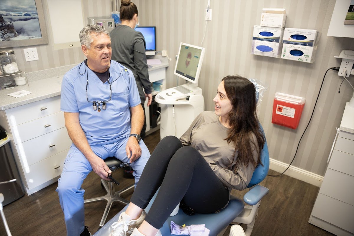 Hodosh Dental photo 2