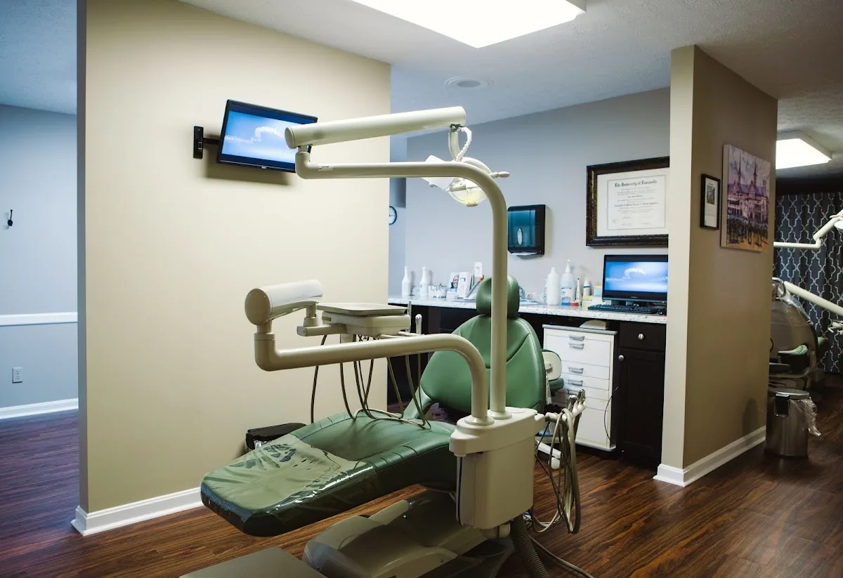 Hurstbourne Dental Care photo 3