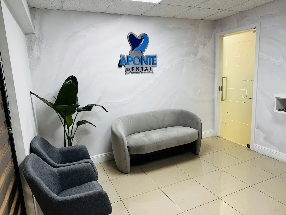 Aponte Dental Corp photo 4