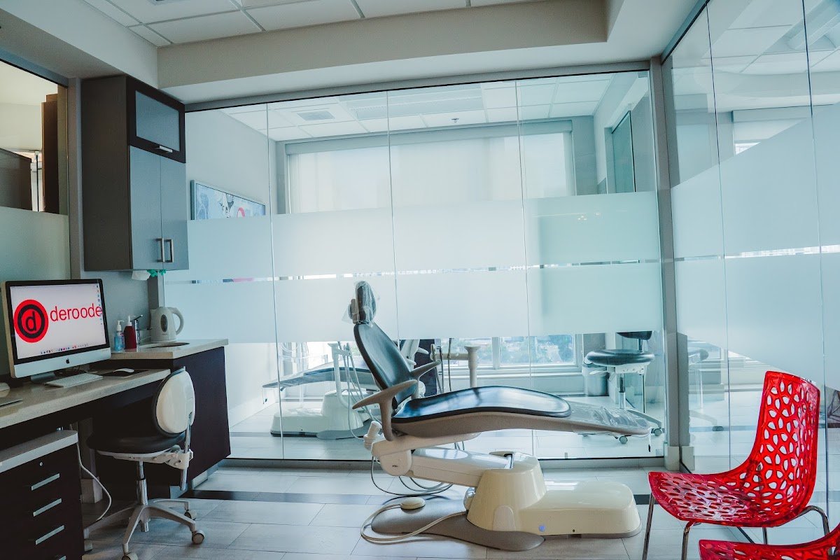 deRoode Orthodontics photo 3
