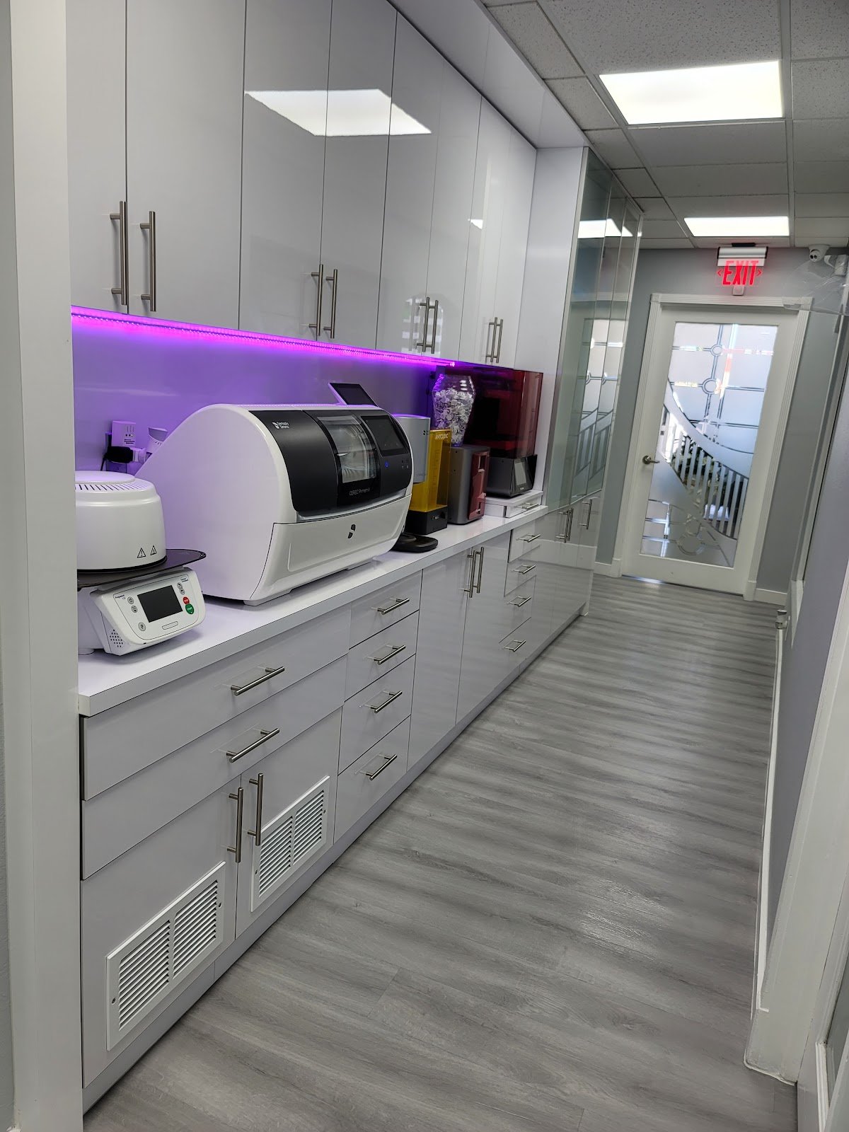 Dr Jauregui Dental Care photo 5