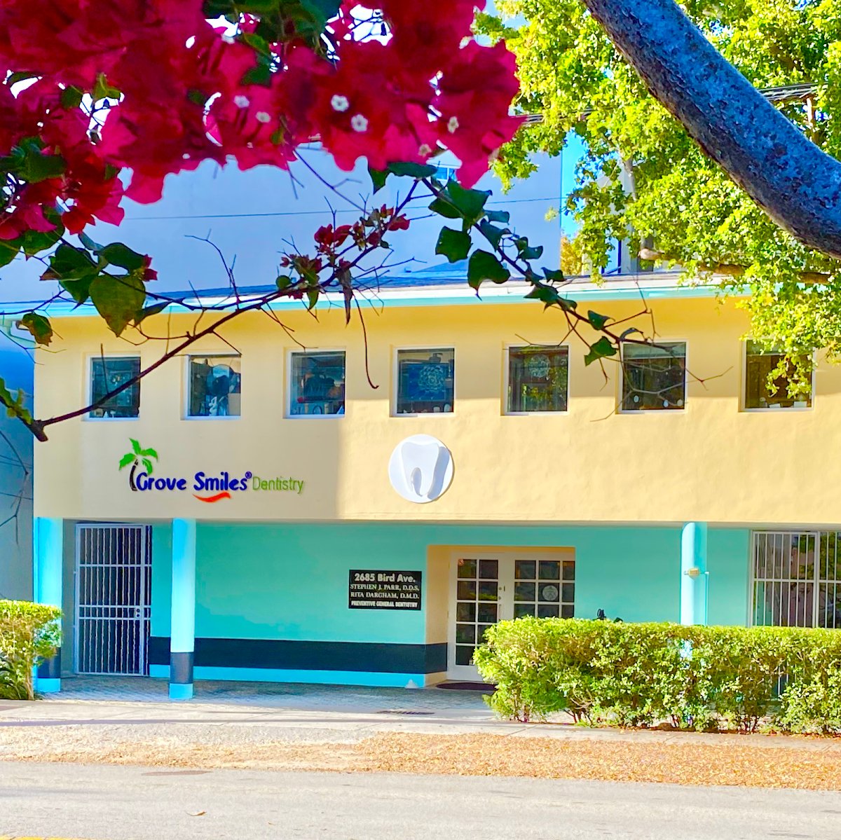 Grove Smiles Dentistry photo 2