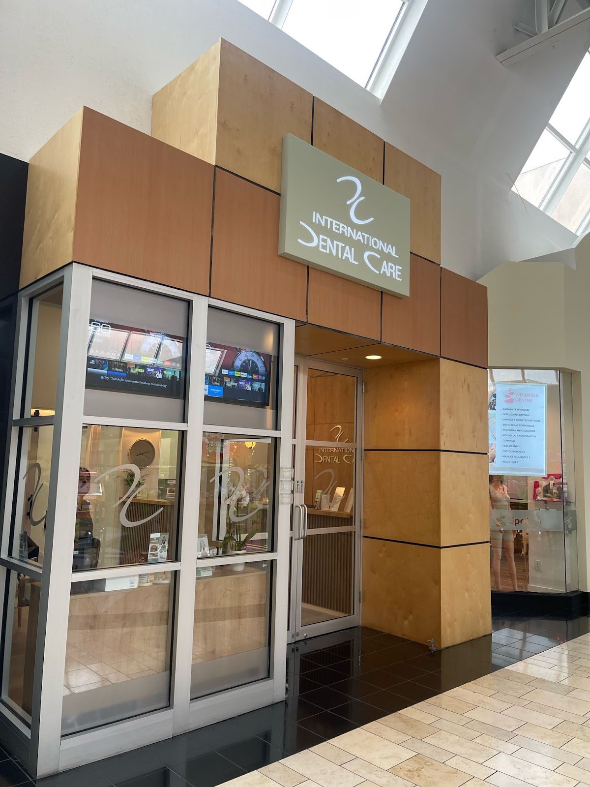 International Dental Clinic photo 3