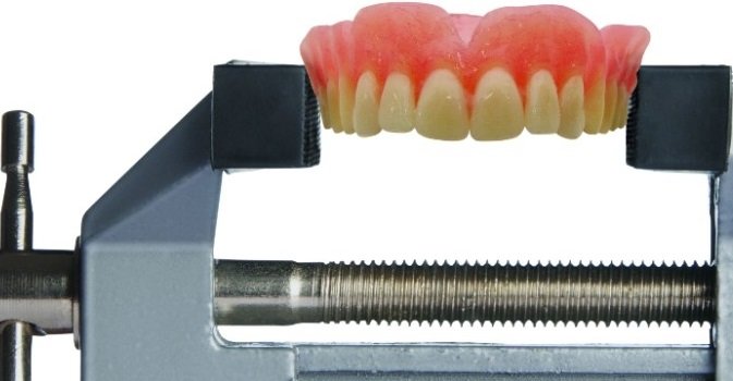 Laboratorio MECANICO Dental En Miami photo 4