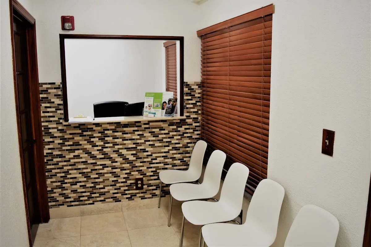 Laura Perez, DDS photo 6