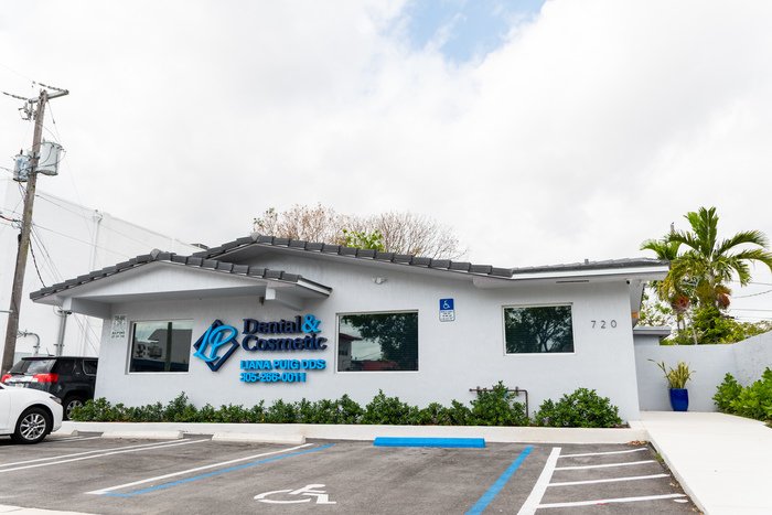 Liana Puig DDS photo 5