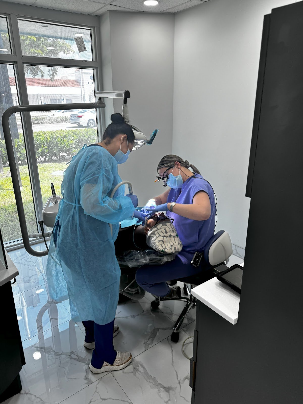 Lobaina Dental photo 3