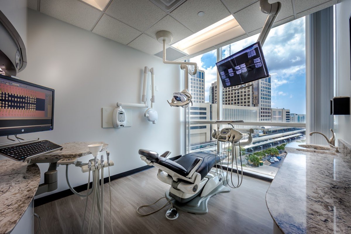 Miami Smile Dental photo 3