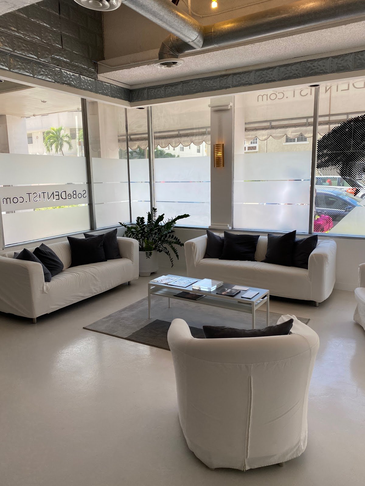 Sobe Dentist photo 1