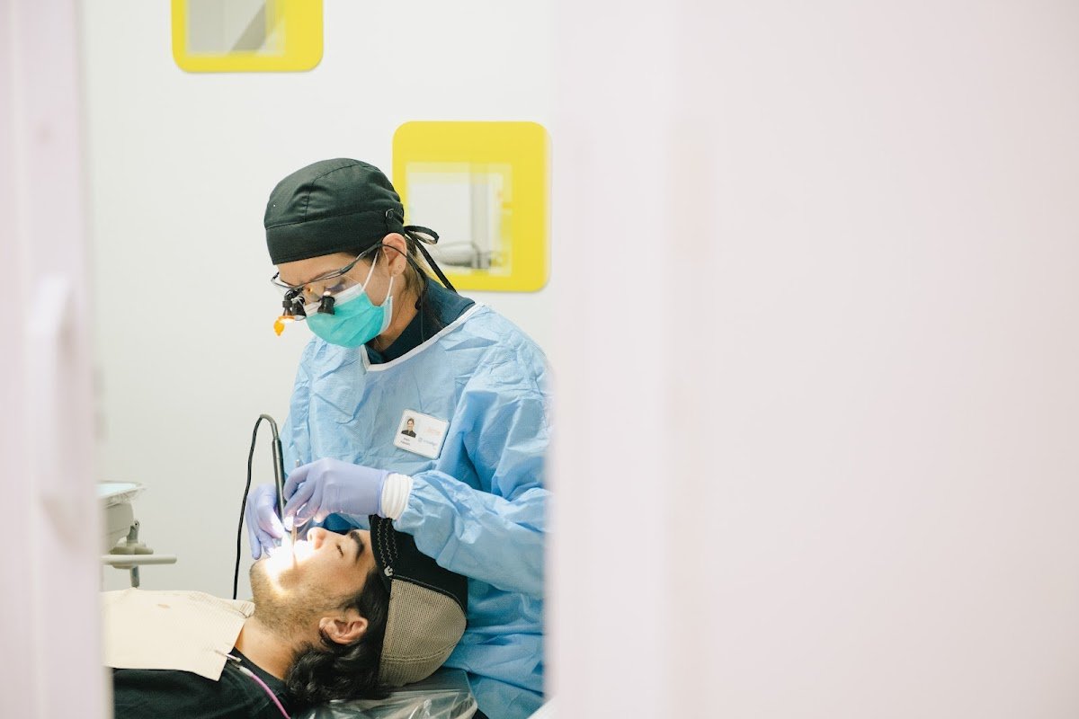 Sonrisas Dental Clinic photo 2