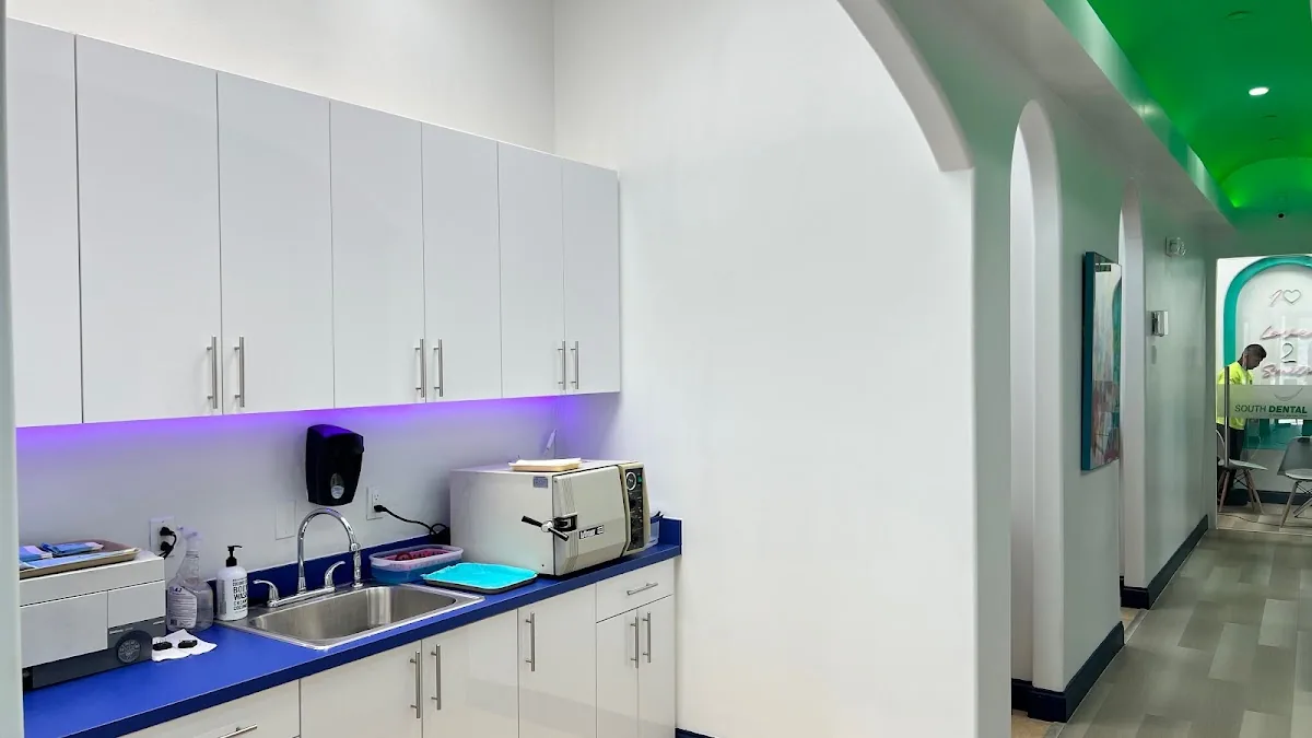 South Dental Brickell photo 5