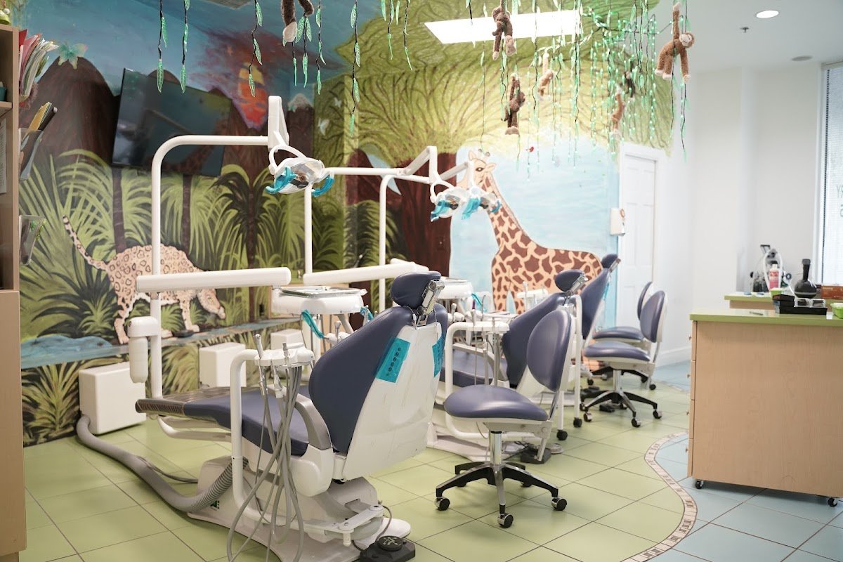 Tobon Elias DDS photo 1