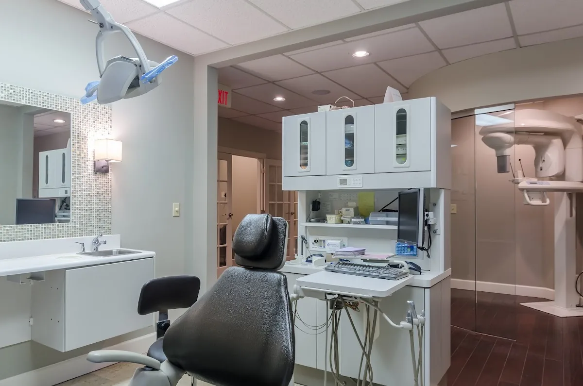 Advanced Dental Health Center photo 5