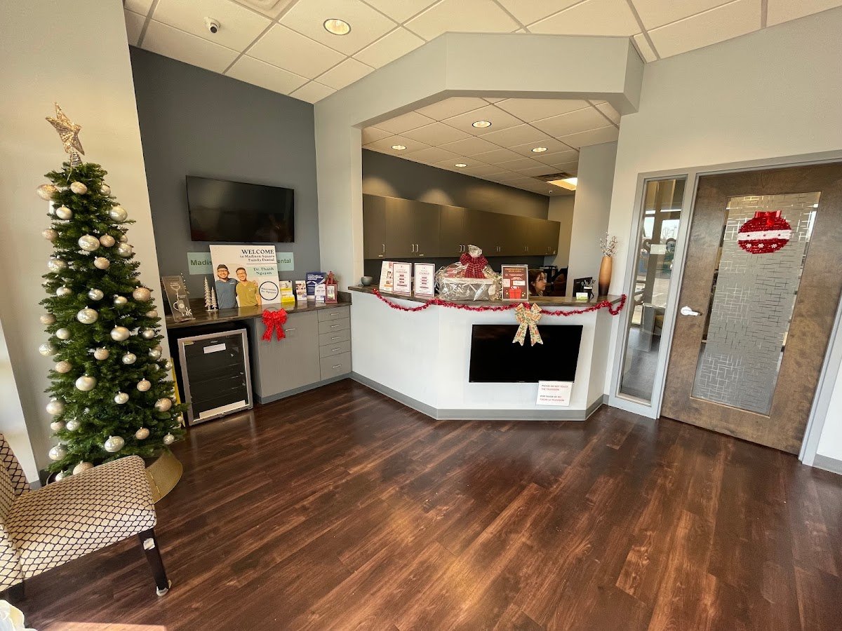 Madison Square Family Dental-(Dentista) photo 2