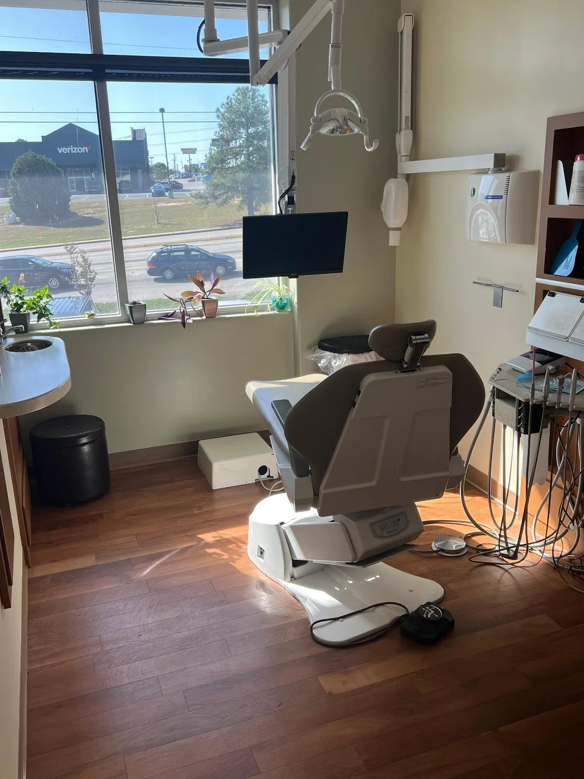 DentalWorks Hope Mills photo 2