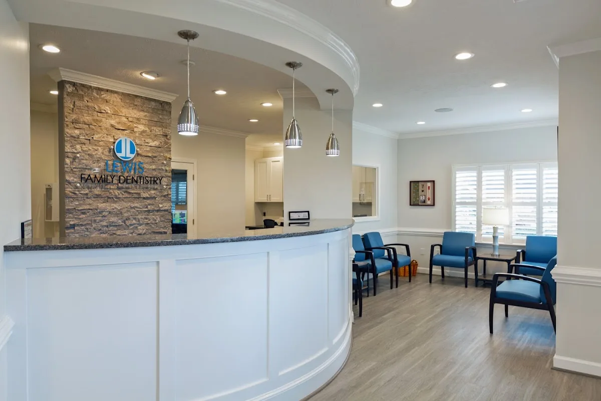 Lewis Family Dentistry photo 4