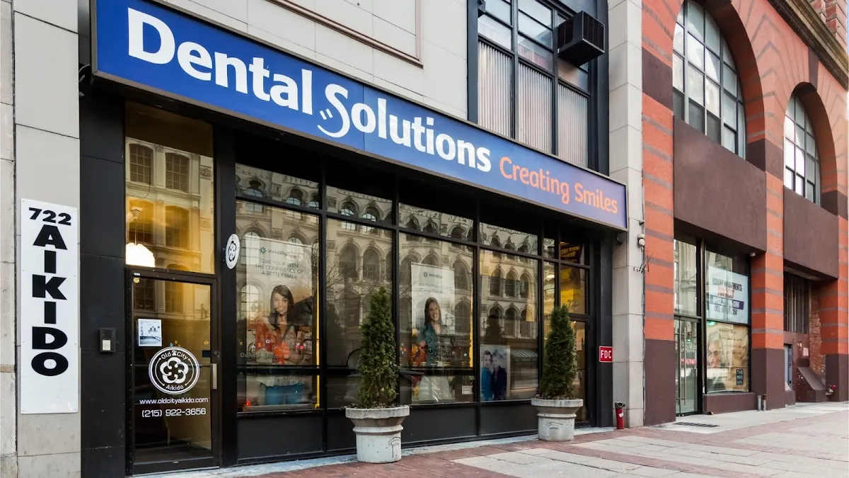 Dental Solutions Market Street photo 2