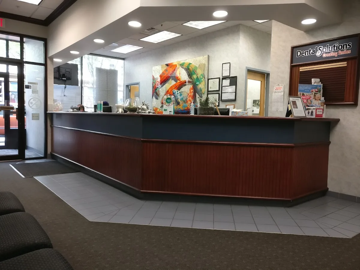Dental Solutions Market Street photo 6