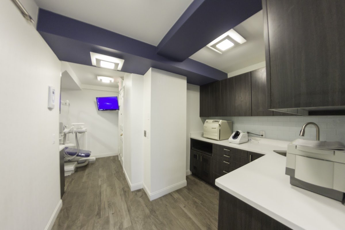 All Smiles on 12th st photo 2