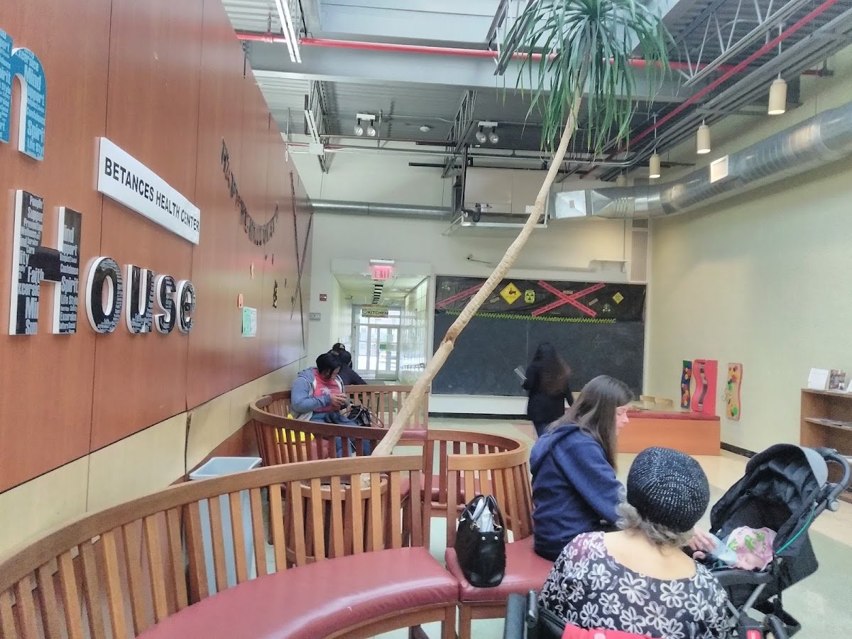 Betances Health Center photo 3