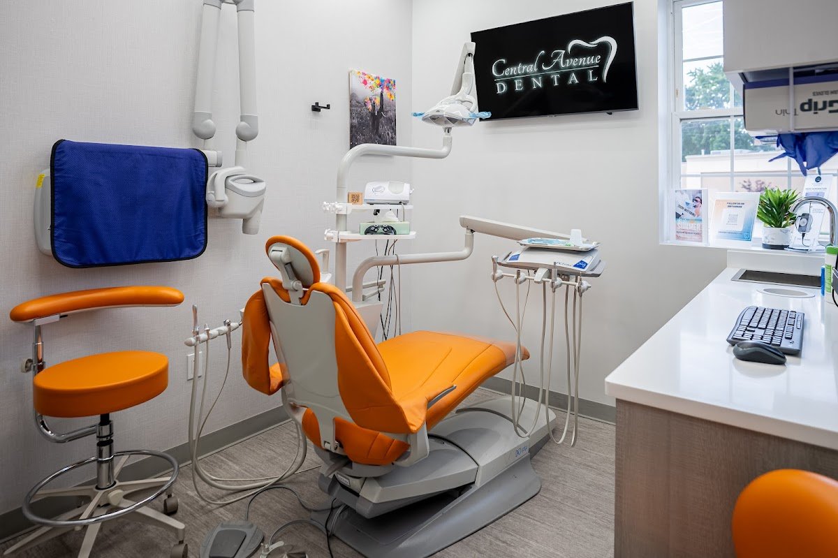 Central Ave Dental photo 3