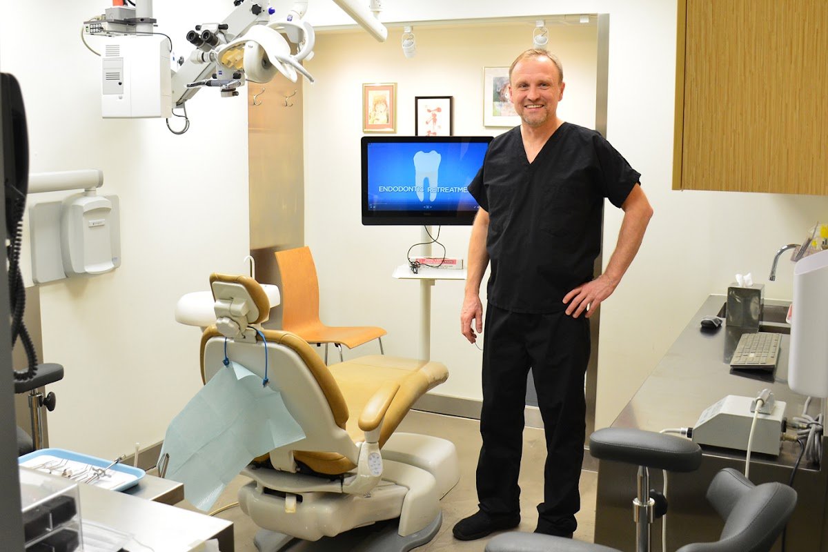 Endodontist NYC - Cezar M. Mitrut D.M.D. photo 1