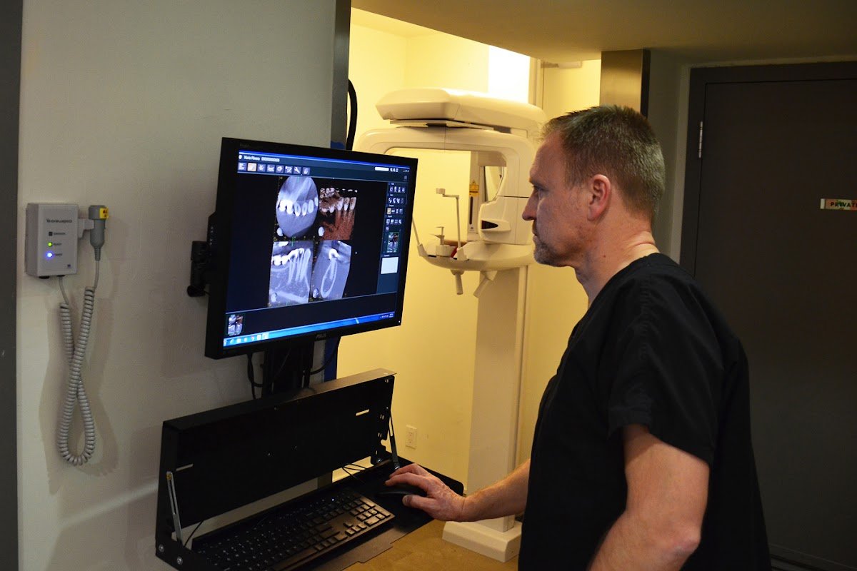 Endodontist NYC - Cezar M. Mitrut D.M.D. photo 2