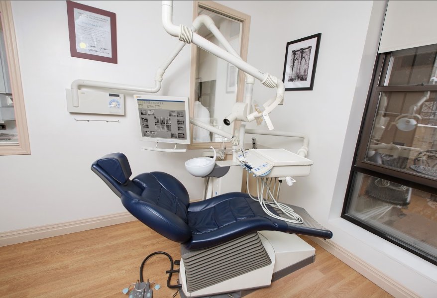 Frank Orlando DDS, FAGD, FICOI photo 2