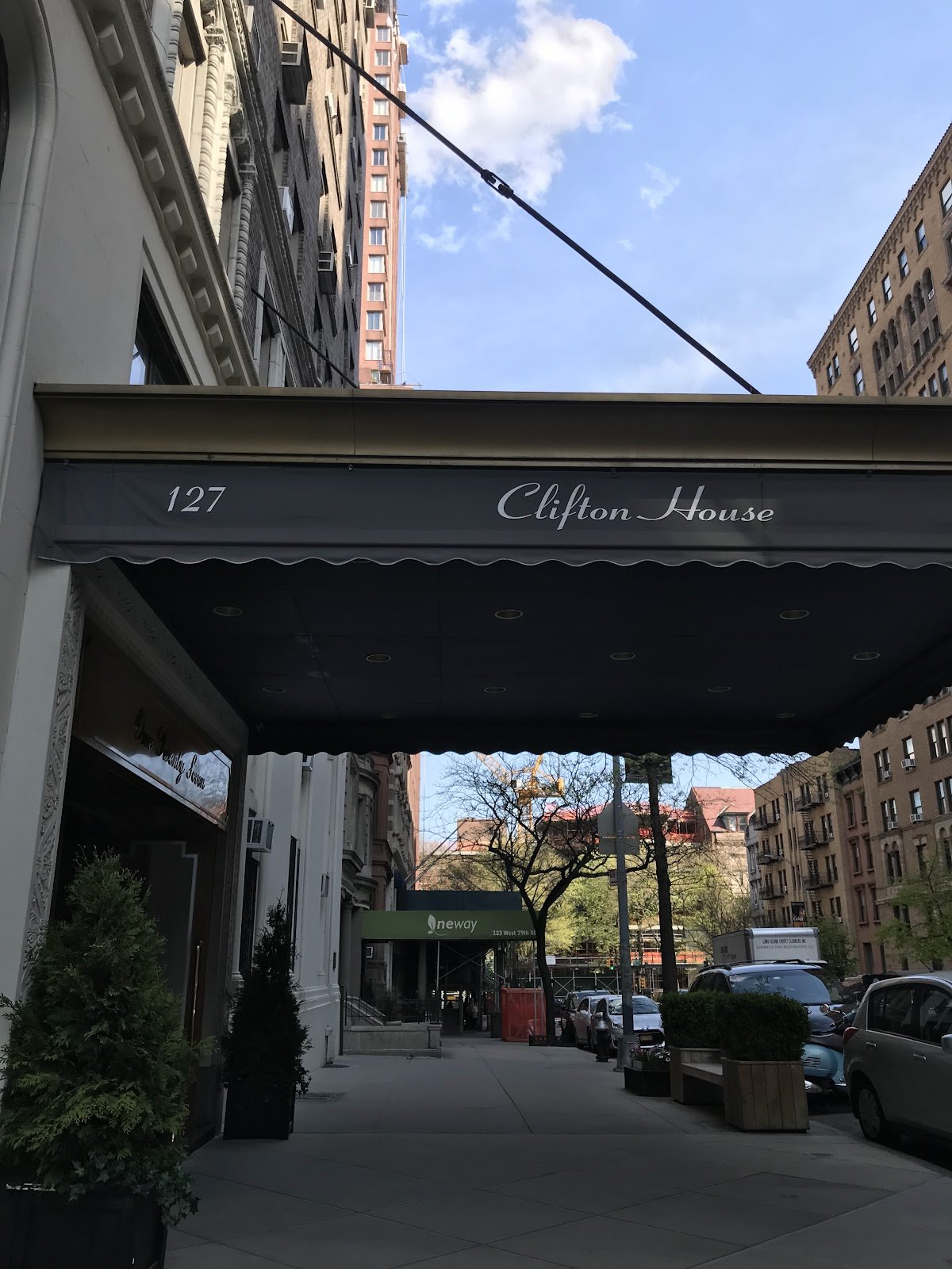 Manhattan Dental Care photo 2