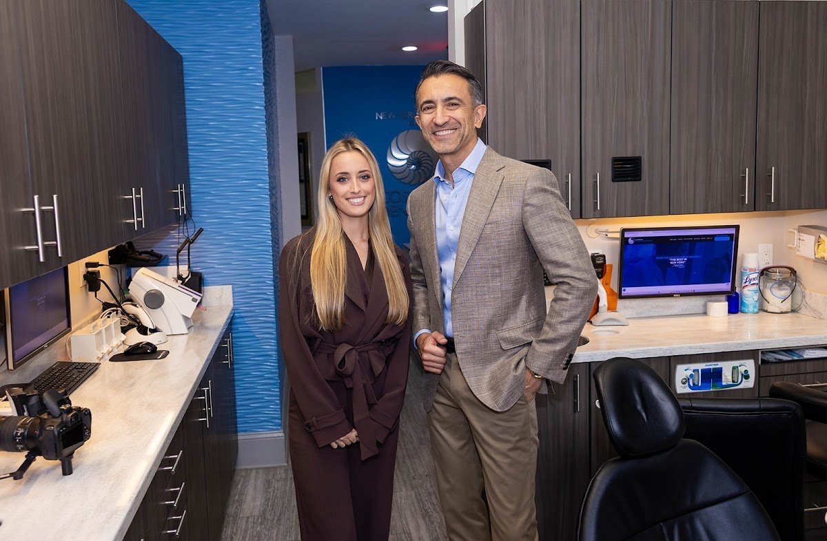 New York Center For Cosmetic Dentistry - Dr. Emanuel Layliev DDS photo 5