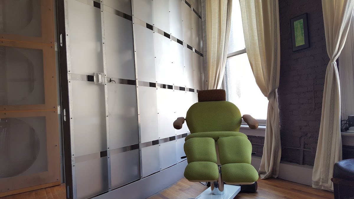 Peter Kouvaris Dental Studio photo 4