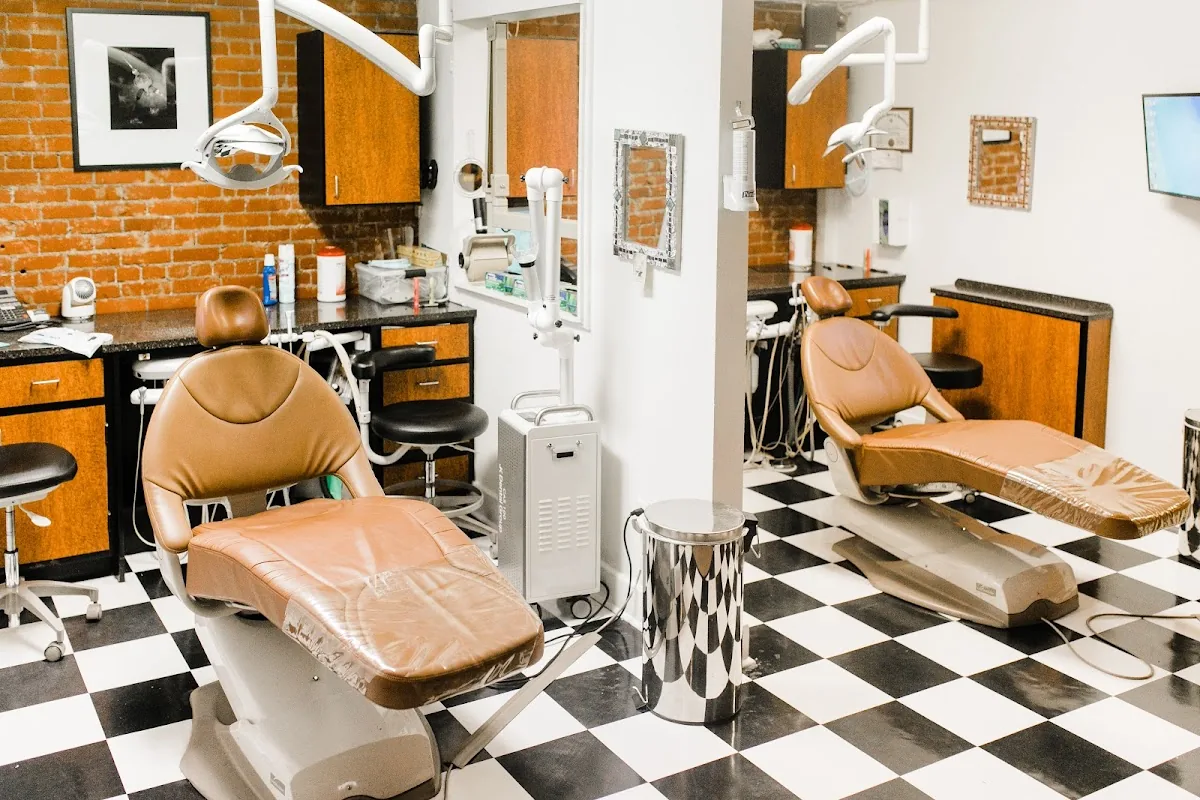 Crown Heights Dental Clinic photo 2