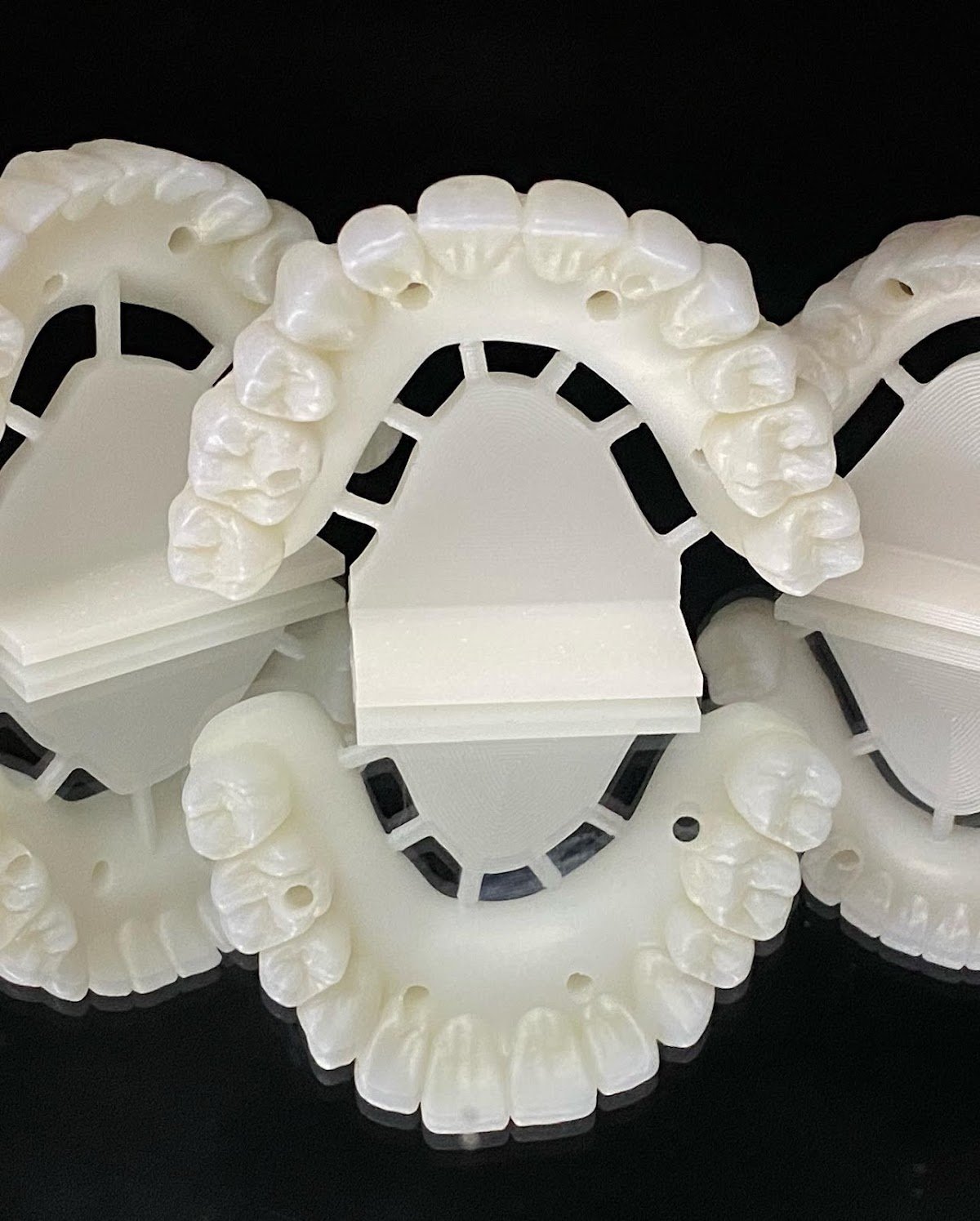 Alfonso Monarres DDS, MS, FACP. photo 2