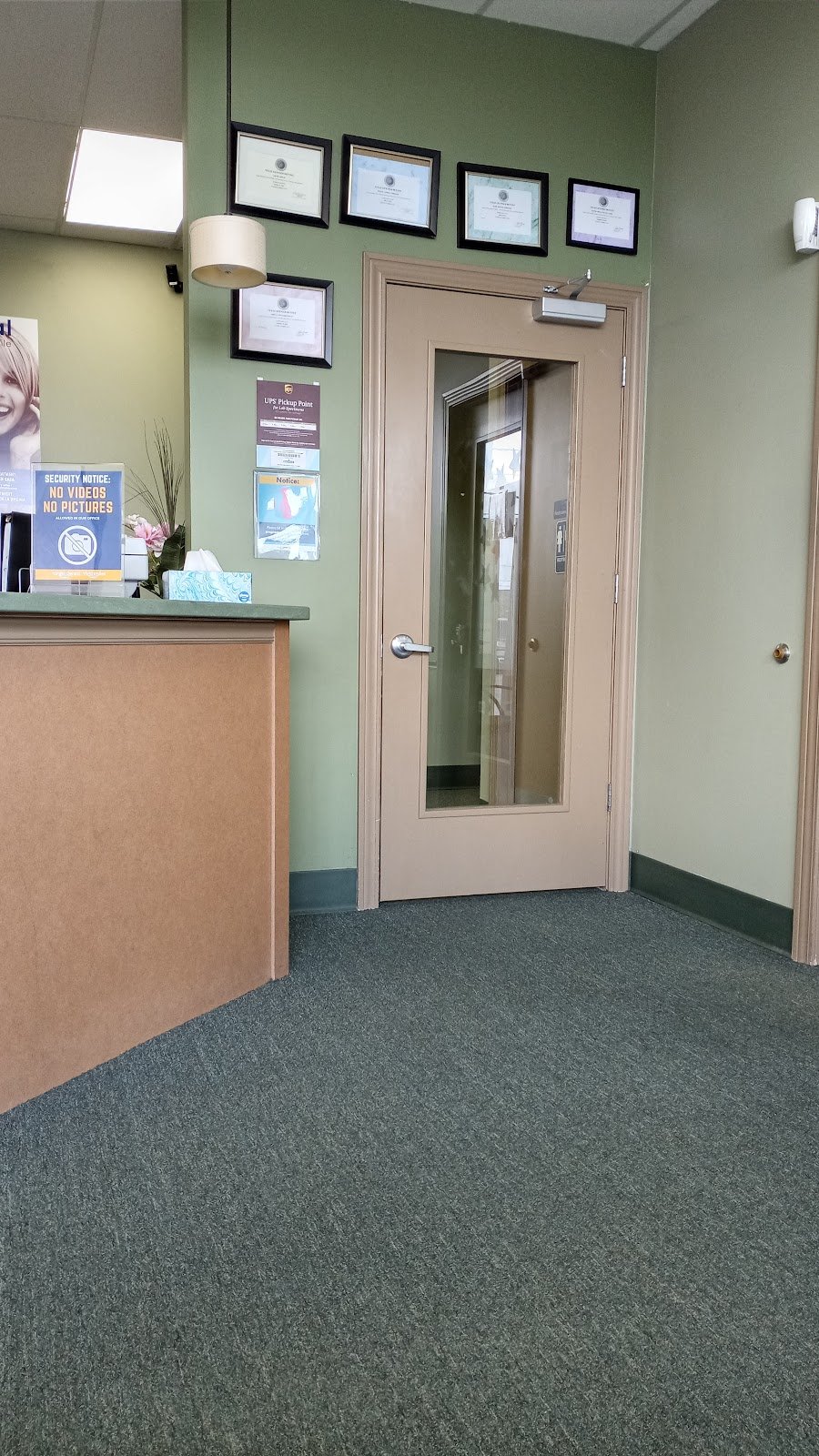 Familia Dental photo 4