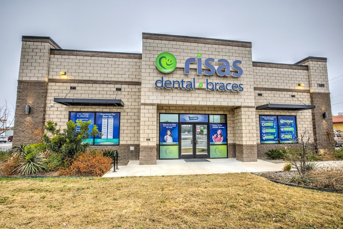 Risas Dental and Braces - Culebra Meadows photo 1