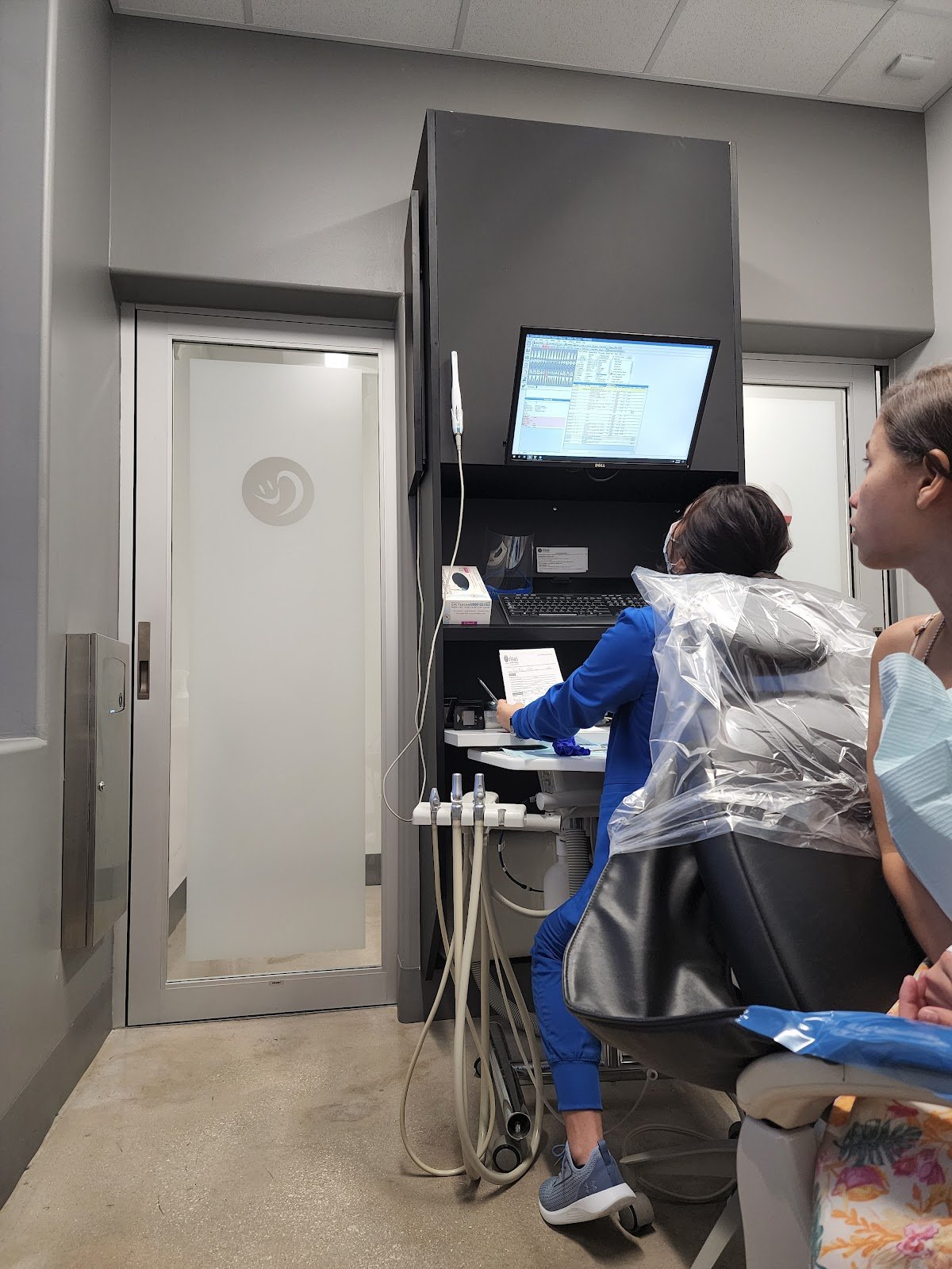 Risas Dental and Braces - Culebra Meadows photo 3