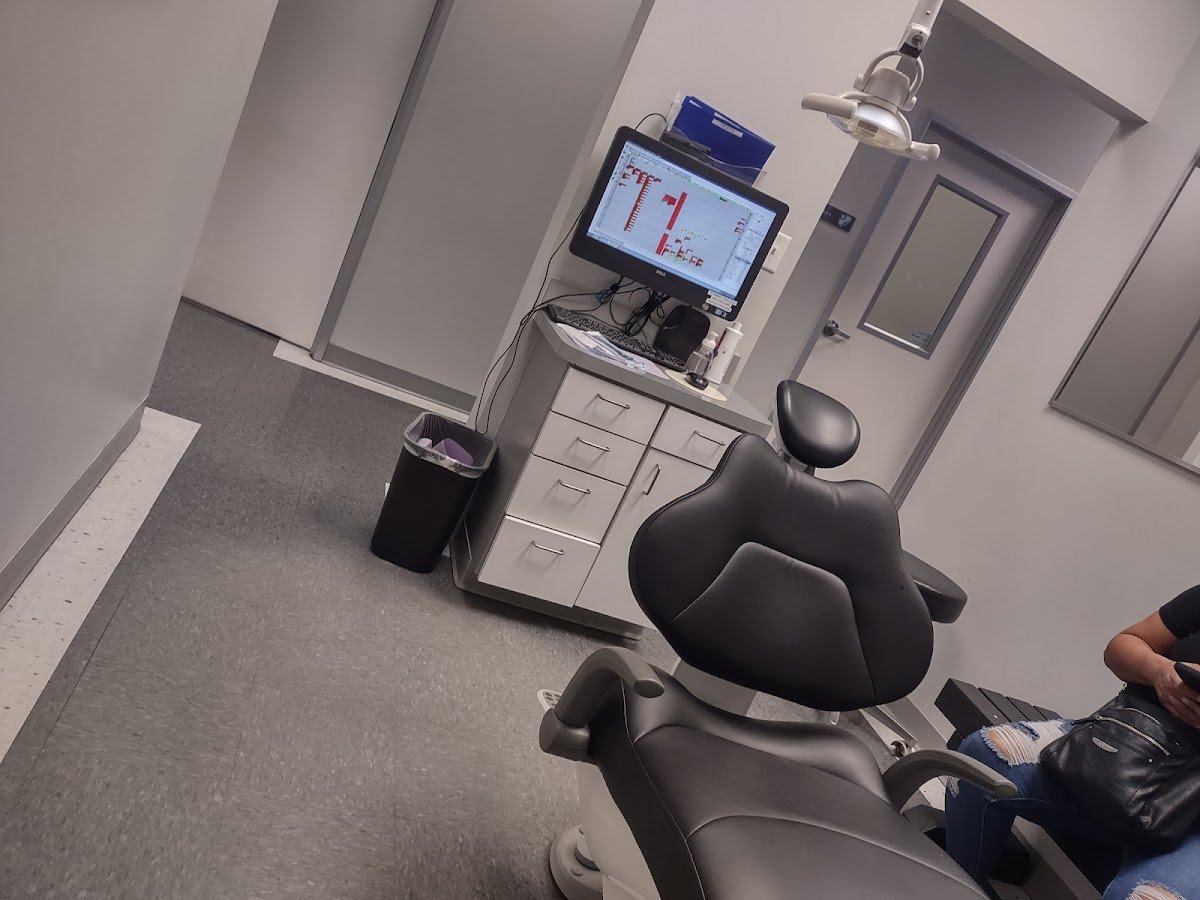 Smile Kings Dental & Orthodontics photo 3